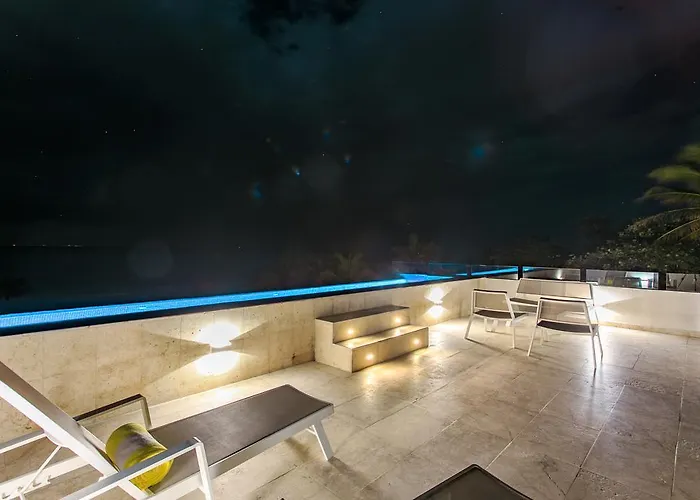 Steps To Unica 6bedroom * Playa del Carmen