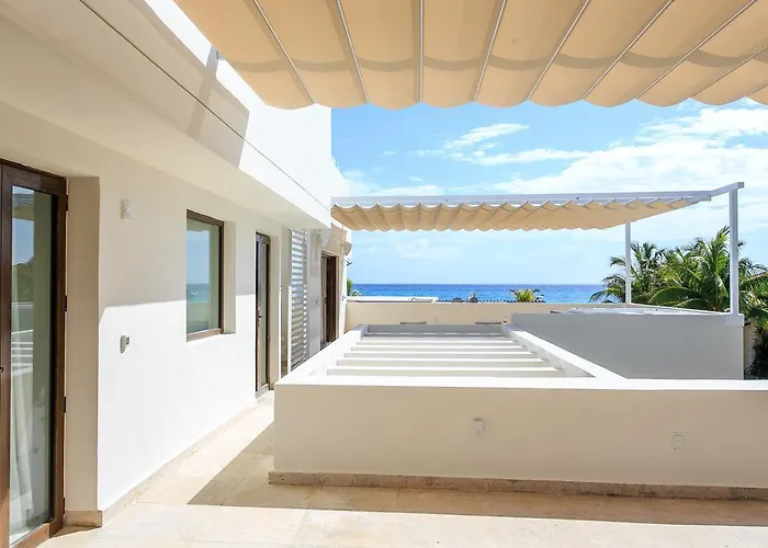 Steps To Unica 6bedroom Playa del Carmen